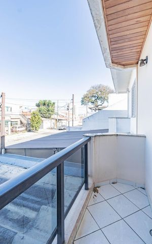 Casa para alugar com 80m², 2 quartos e 2 vagasVaranda