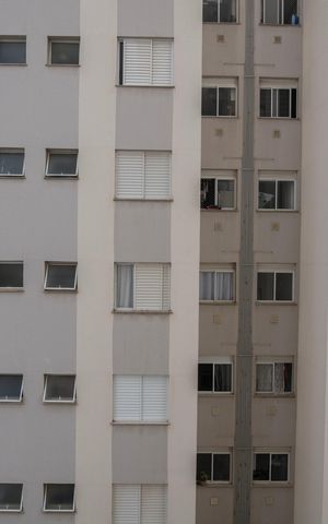 Apartamento para alugar com 1m², 2 quartos e 1 vaga Apartamento para alugar com 1m², 2 quartos e 1 vagaQuarto 1 - Vista da Janela
