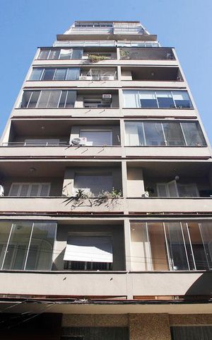 Apartamento à venda com 86m², 2 quartos e sem vagaFachada