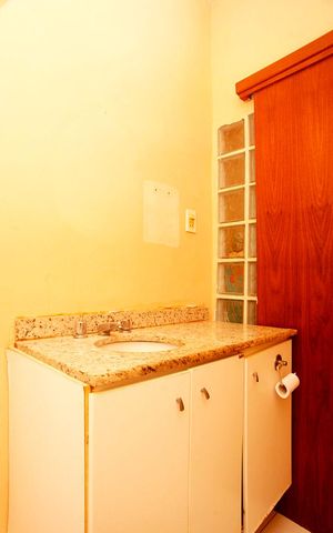 Apartamento à venda com 86m², 2 quartos e sem vagaBanheiro 2 Serviço