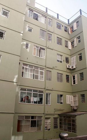 Apartamento à venda com 86m², 2 quartos e sem vagaCozinha + Área de Serviço Vista