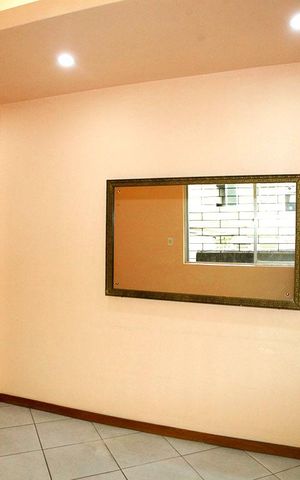 Apartamento à venda com 86m², 2 quartos e sem vagaSala