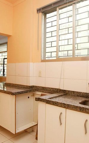 Apartamento à venda com 86m², 2 quartos e sem vagaCozinha + Área de Serviço