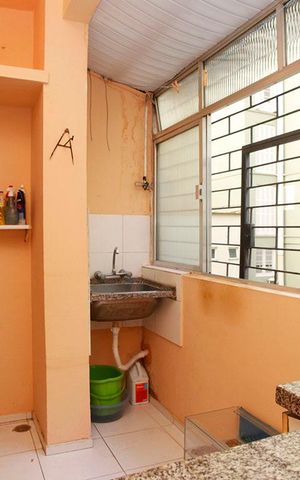 Apartamento à venda com 86m², 2 quartos e sem vagaCozinha + Área de Serviço