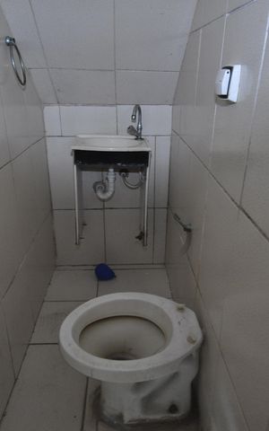 Casa à venda com 105m², 3 quartos e sem vagaBanheiro 2