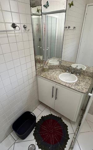 Casa de condomínio à venda com 85m², 3 quartos e 1 vagaBanheiro
