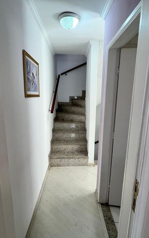 Casa de condomínio à venda com 85m², 3 quartos e 1 vagaCorredor Primeiro Andar