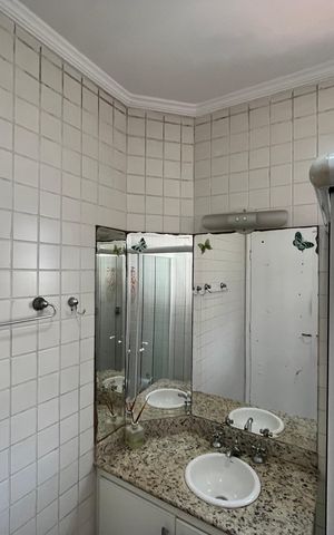 Casa de condomínio à venda com 85m², 3 quartos e 1 vagaBanheiro