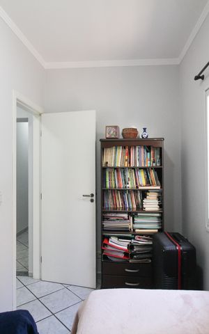 Casa à venda com 100m², 3 quartos e 2 vagasQuarto 