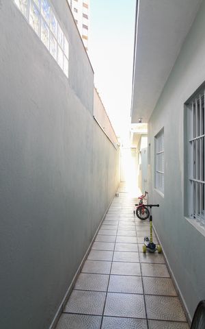 Casa à venda com 100m², 3 quartos e 2 vagasQuintal