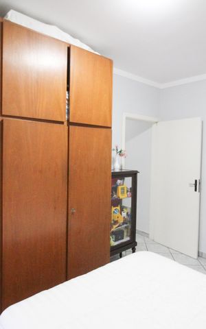 Casa à venda com 100m², 3 quartos e 2 vagasSuite 1