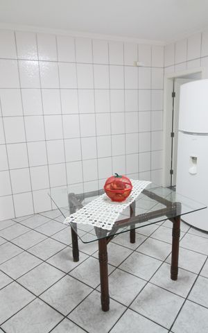 Casa à venda com 100m², 3 quartos e 2 vagasCozinha