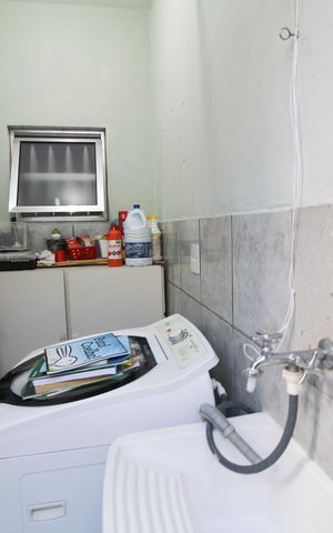 Casa à venda com 100m², 3 quartos e 2 vagasÁrea de Serviço