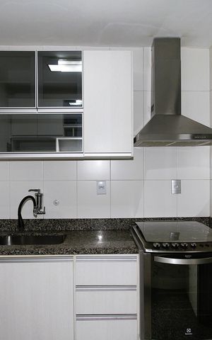 Apartamento à venda com 64m², 3 quartos e 2 vagasCozinha