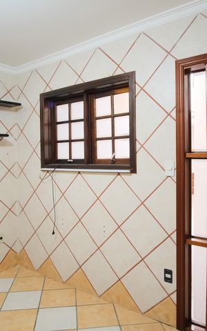 Casa à venda com 180m², 4 quartos e 2 vagasQuarto de Serviço