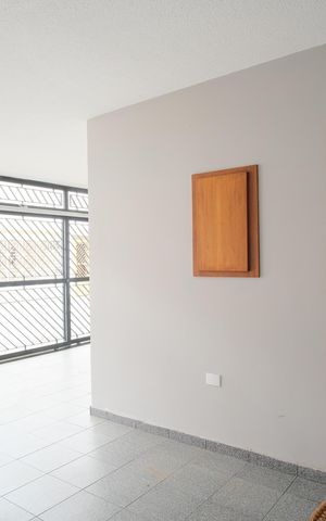 Casa à venda com 180m², 4 quartos e 2 vagasGaragem
