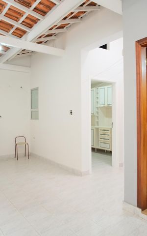 Casa à venda com 180m², 4 quartos e 2 vagasQuintal