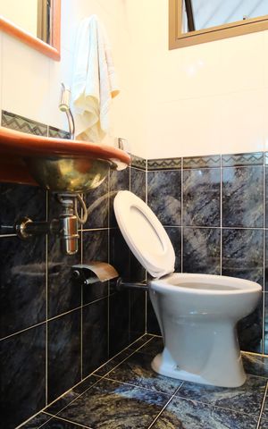 Casa à venda com 180m², 4 quartos e 2 vagasLavabo