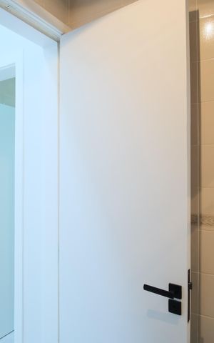Casa à venda com 180m², 4 quartos e 2 vagasBanheiro de serviço