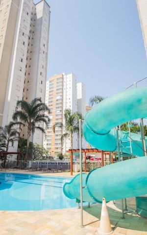 Apartamento para alugar com 60m², 2 quartos e 1 vaga Apartamento para alugar com 60m², 2 quartos e 1 vagaÁrea comum - Piscina