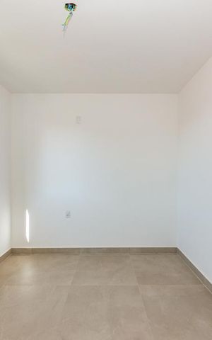 Apartamento à venda com 111m², 3 quartos e 2 vagas Apartamento à venda com 111m², 3 quartos e 2 vagasQuarto 2