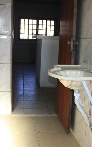 Casa para alugar com 250m², 2 quartos e 3 vagasBanheiro da Suíte