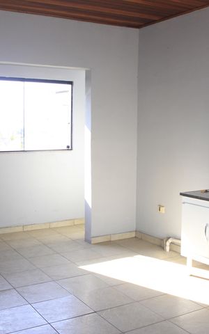Casa para alugar com 250m², 2 quartos e 3 vagasSala/Cozinha