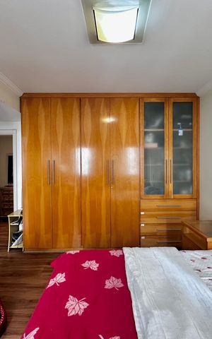 Apartamento à venda com 323m², 4 quartos e 6 vagas Apartamento à venda com 323m², 4 quartos e 6 vagasSuíte 3