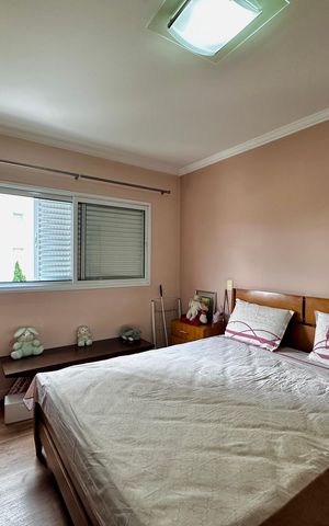 Apartamento à venda com 323m², 4 quartos e 6 vagas Apartamento à venda com 323m², 4 quartos e 6 vagasSuíte 2