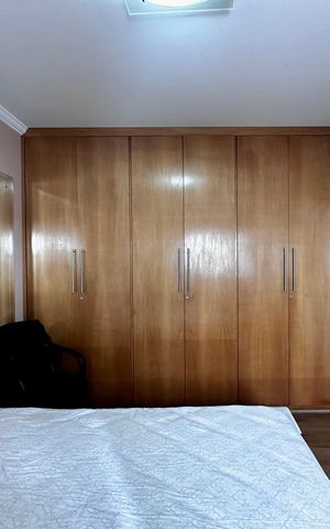 Apartamento à venda com 323m², 4 quartos e 6 vagas Apartamento à venda com 323m², 4 quartos e 6 vagasSuíte 2