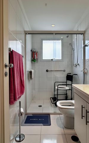 Apartamento à venda com 323m², 4 quartos e 6 vagas Apartamento à venda com 323m², 4 quartos e 6 vagasBanheiro Suíte 3