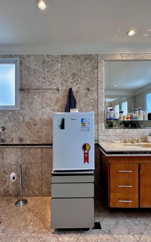 Apartamento à venda com 323m², 4 quartos e 6 vagas Apartamento à venda com 323m², 4 quartos e 6 vagasBanheiro Suíte 4