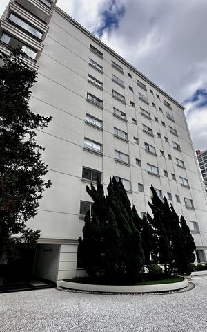 Apartamento à venda com 323m², 4 quartos e 6 vagas Apartamento à venda com 323m², 4 quartos e 6 vagasÁrea comum