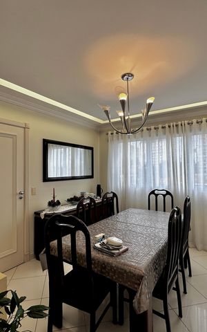 Apartamento à venda com 323m², 4 quartos e 6 vagas Apartamento à venda com 323m², 4 quartos e 6 vagasCopa