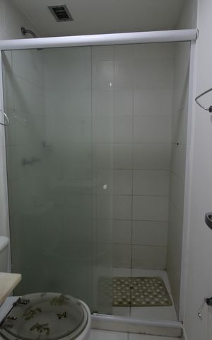 Apartamento à venda com 100m², 2 quartos e 1 vagaBanheiro da Suíte 2