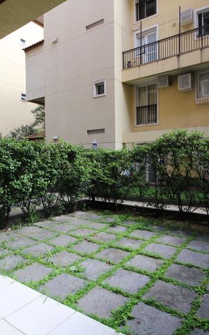 Apartamento à venda com 100m², 2 quartos e 1 vagaÁrea comum