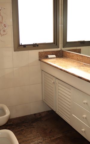 Apartamento à venda com 300m², 4 quartos e 4 vagasBanheiro da Suíte 3