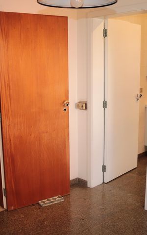 Apartamento à venda com 300m², 4 quartos e 4 vagasQuarto de Serviço