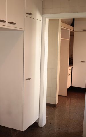 Apartamento à venda com 300m², 4 quartos e 4 vagasCozinha
