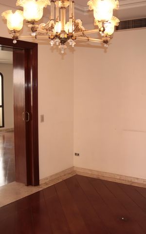 Apartamento à venda com 300m², 4 quartos e 4 vagasSala