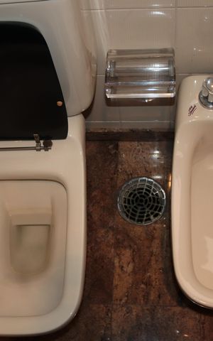 Apartamento à venda com 300m², 4 quartos e 4 vagasBanheiro da Suíte 1