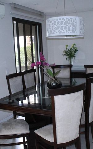 Apartamento à venda com 240m², 2 quartos e 3 vagasSala