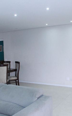 Apartamento à venda com 240m², 2 quartos e 3 vagasSala
