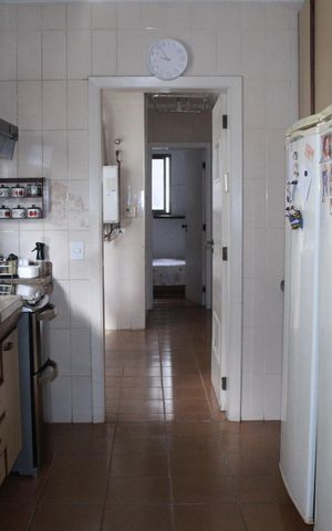 Apartamento à venda com 240m², 2 quartos e 3 vagasCozinha