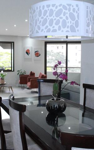 Apartamento à venda com 240m², 2 quartos e 3 vagasSala