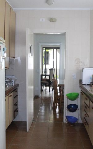 Apartamento à venda com 240m², 2 quartos e 3 vagasCozinha