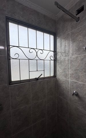 Apartamento à venda com 61m², 2 quartos e sem vagaBanheiro
