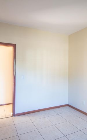 Casa à venda com 56m², 2 quartos e 2 vagas Casa à venda com 56m², 2 quartos e 2 vagasQuarto 1