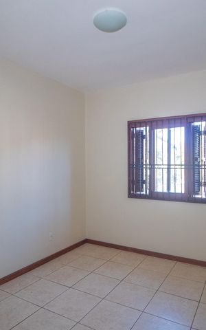 Casa à venda com 56m², 2 quartos e 2 vagas Casa à venda com 56m², 2 quartos e 2 vagasQuarto 1