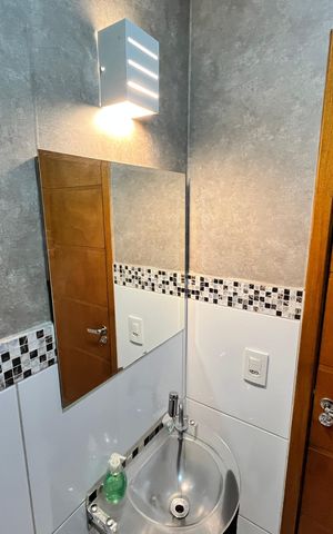 Casa à venda com 308m², 4 quartos e 4 vagasLavabo